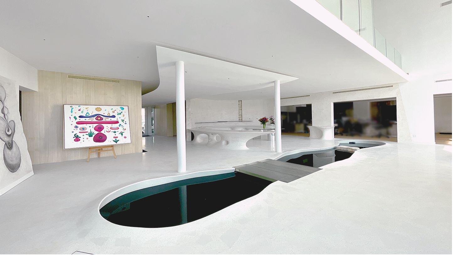 Indoor stingray aquarium integrated into living room floor
