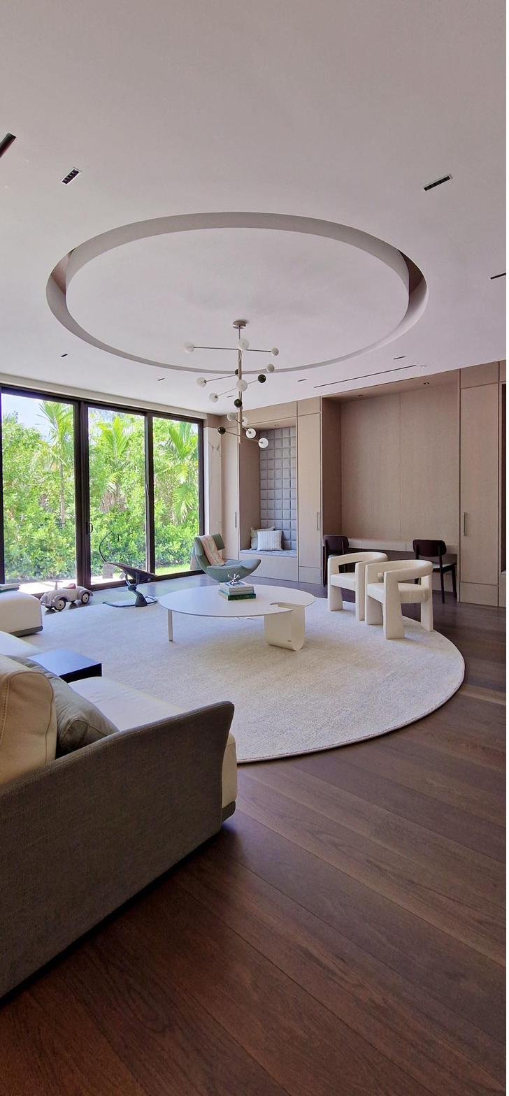 New construction living room with panoramic windows